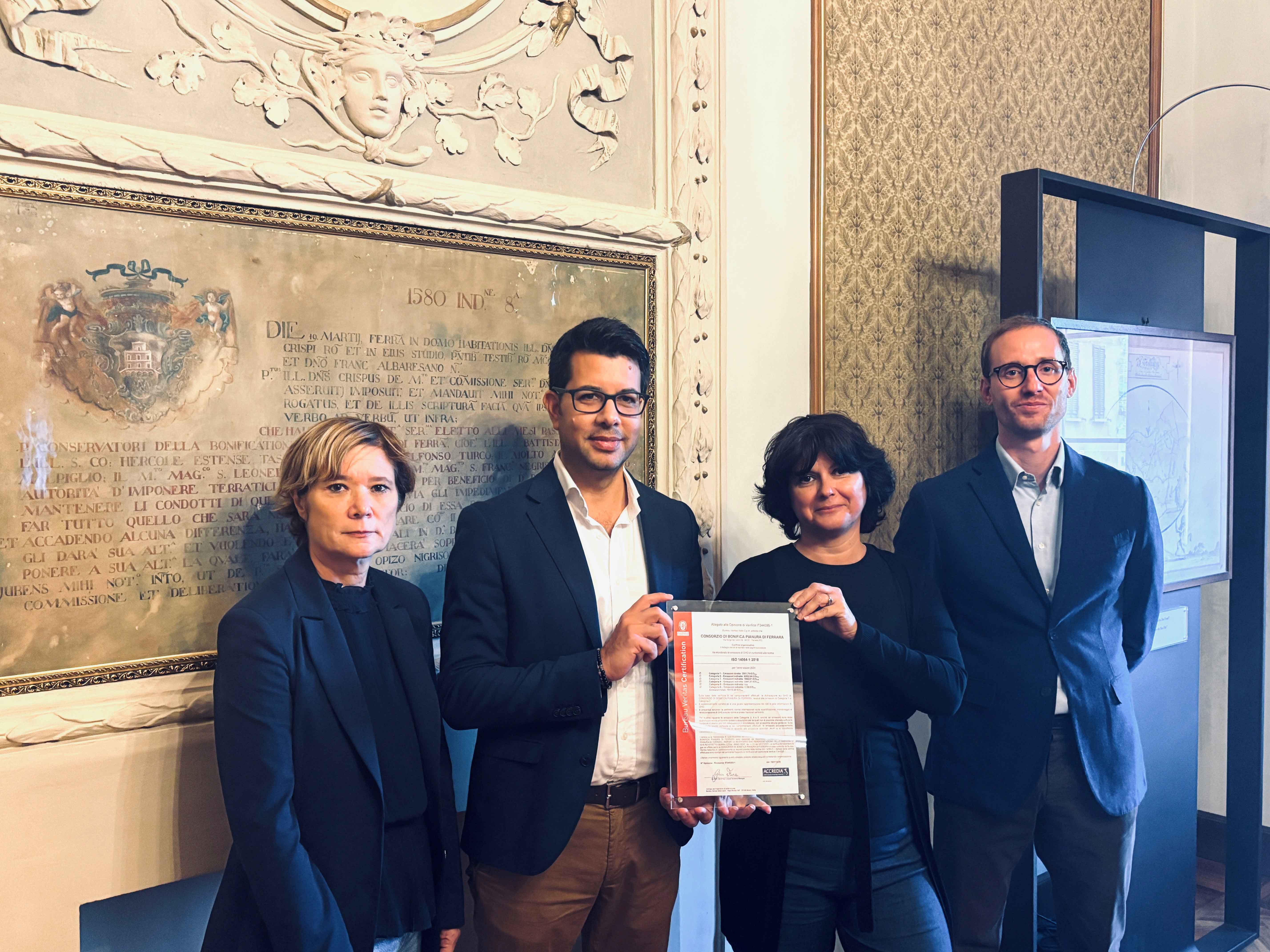 Il Consorzio di Bonifica Pianura di Ferrara “certifica” le emissioni di gas serra come primo step per la mitigazione dell’impatto ambientale: è il primo in Italia